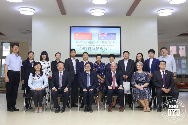 1557362837779692.jpg IMG_7704.jpg